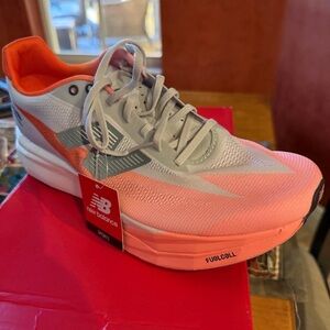 NWT New Balance Coral and Gray MRCELNY5 Athletic Sneakers